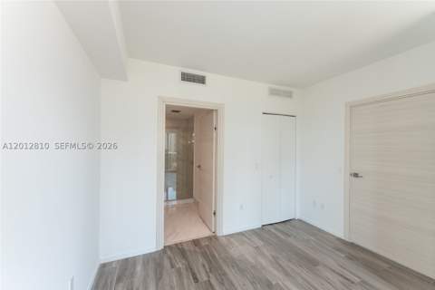 801 S Miami Ave 1602, Miami FL - photo 16 of 29