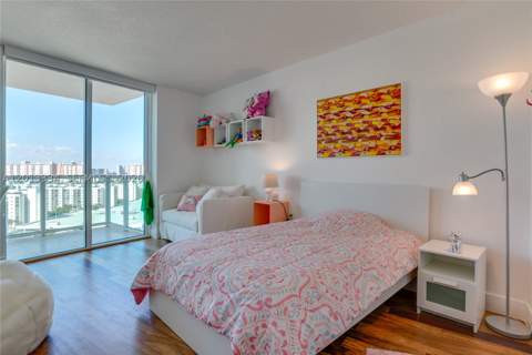 150 Sunny Isles Blvd 1-1603, Sunny Isles Beach FL - photo 15 of 19