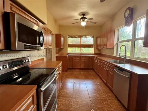 17301 SW 296th St, Homestead FL - photo 11 of 53
