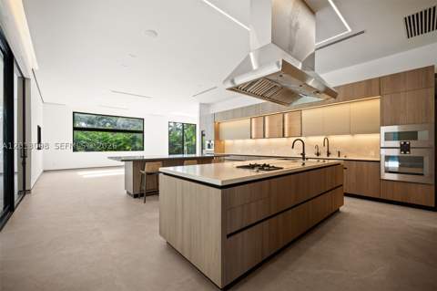 7740 SW 52nd Ave, Miami FL - photo 10 of 52