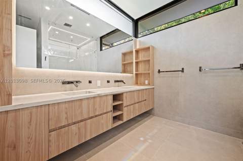 7740 SW 52nd Ave, Miami FL - photo 16 of 52
