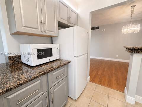 17011 N Bay Rd 503, Sunny Isles Beach FL - photo 10 of 36