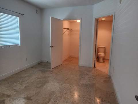 15051 Royal Oaks Lane 202, North Miami FL - photo 14 of 19