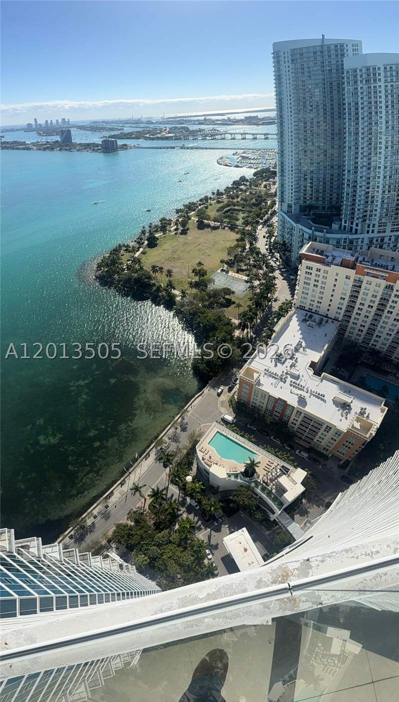 1 bedroom Condominium at 2020 N Bayshore Dr 3804, Paramount Bay Condo, Miami — photo 4