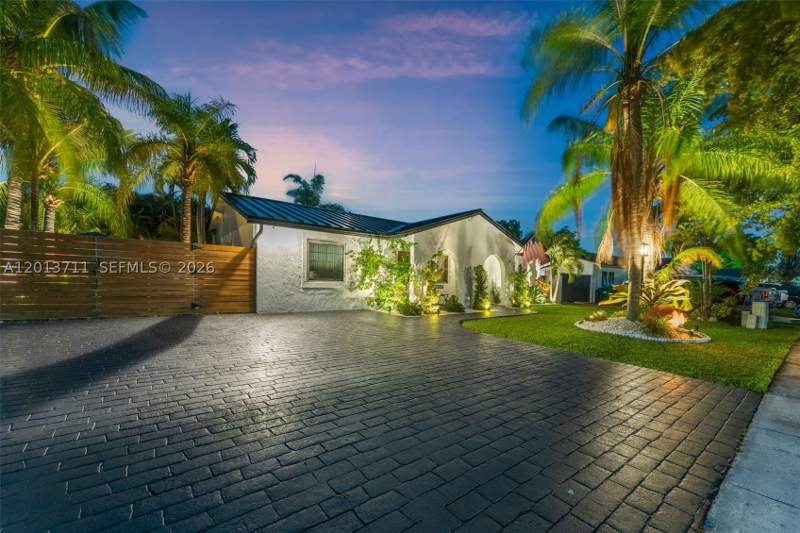 3 bedroom SingleFamilyResidence at 6651 SW 148th Court, Westwind Lakes Sec 2, Miami — photo 5