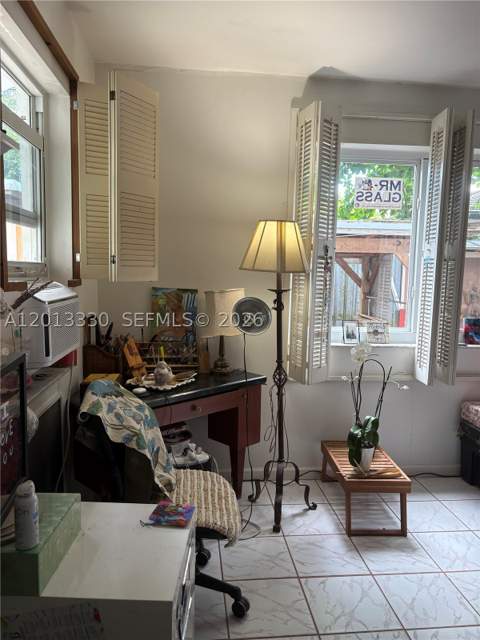 5930 SW 44th Ter, Miami FL - photo 10 of 21