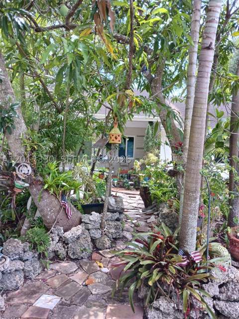 5930 SW 44th Ter, Miami FL - photo 8 of 21