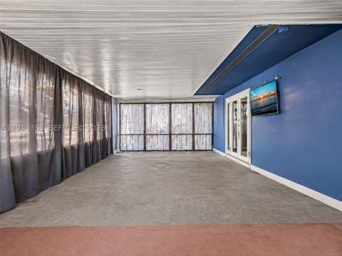 4301 NW 185th St, Miami Gardens FL - photo 20 of 30