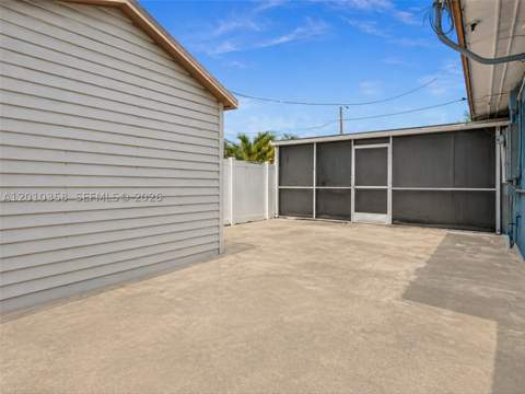 4301 NW 185th St, Miami Gardens FL - photo 22 of 30