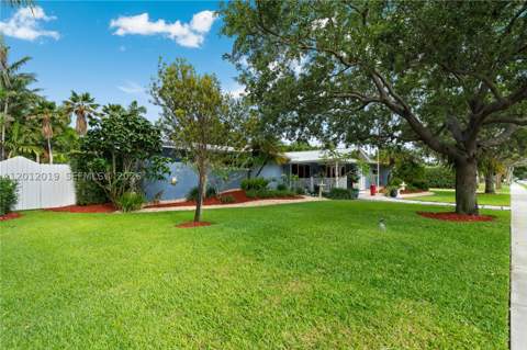 13401 SW 74th Ave, Pinecrest FL - photo 22 of 24
