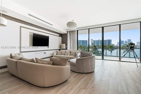3300 NE 188th St 216, Aventura FL - photo 12 of 77