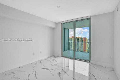 330 Sunny Isles Blvd 5-2205, Sunny Isles Beach FL - photo 19 of 73
