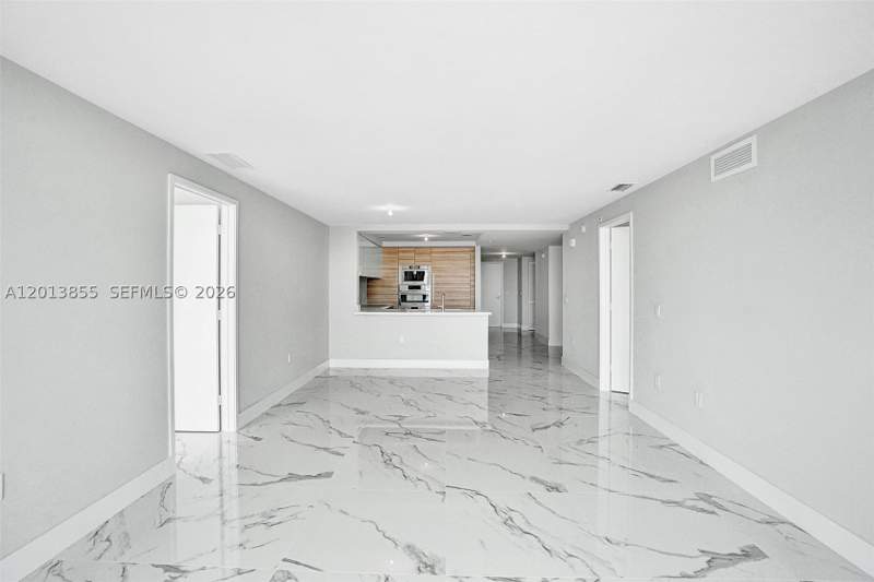 2 bedroom Condominium at 330 Sunny Isles Blvd 5-2205, Parque Towers Condo, Sunny Isles Beach — photo 5