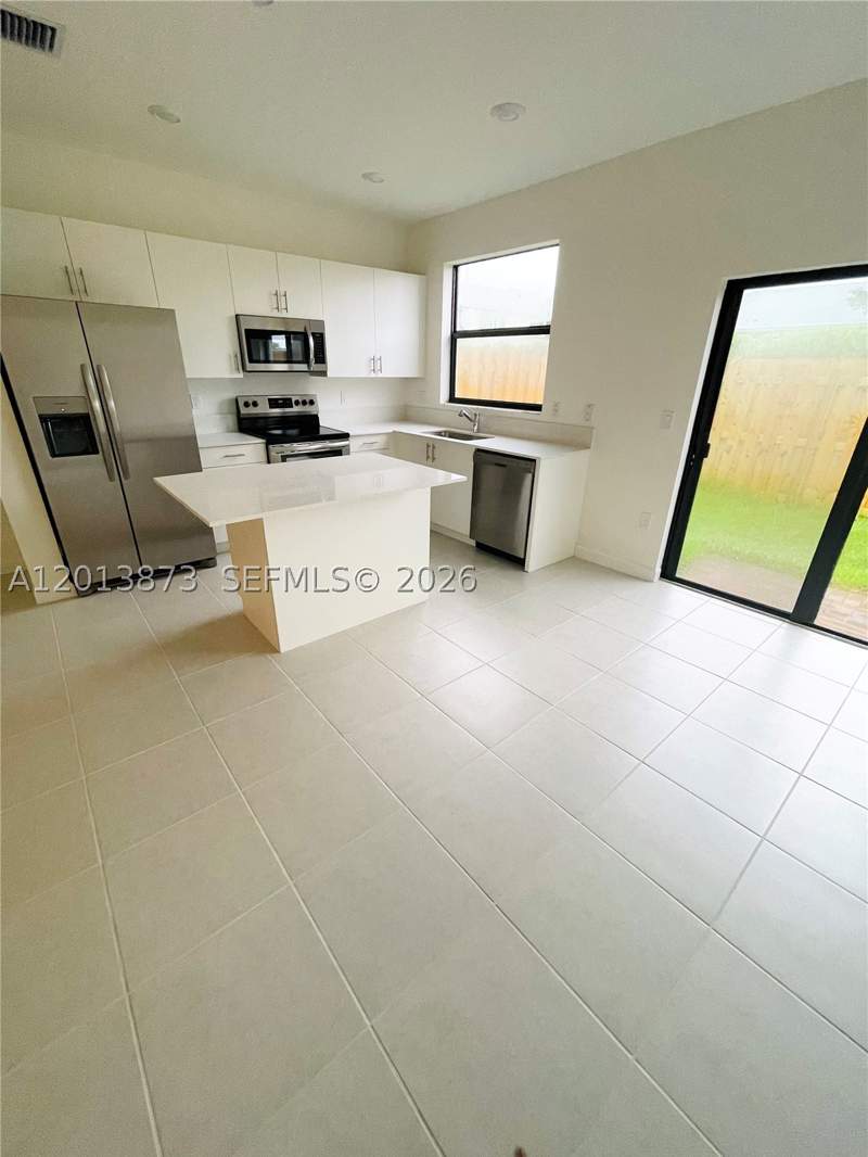3 bedroom Condominium at 929 NE 211th St, Via Ventura Neighborhood, Miami — photo 5