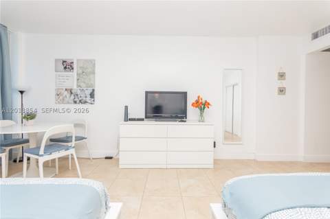 5445 Collins Ave 627, Miami Beach FL - photo 14 of 36