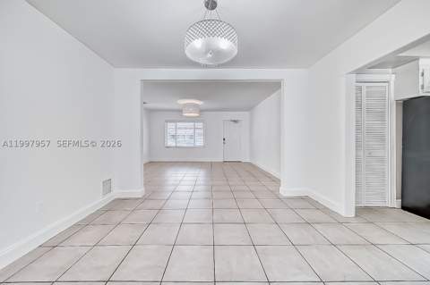 2171 SW 21st St, Miami FL - photo 18 of 31