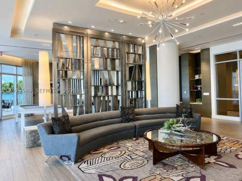17111 Biscayne Blvd 1610, North Miami Beach FL - photo 8 of 12