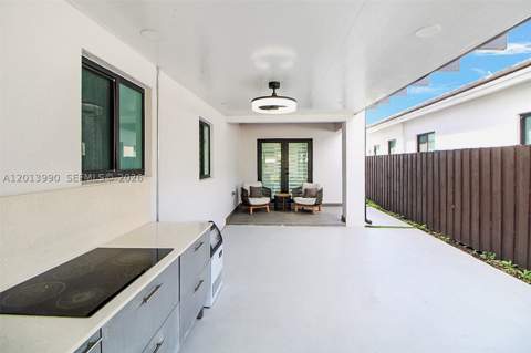 14671 SW 20th St, Miami FL - photo 15 of 53