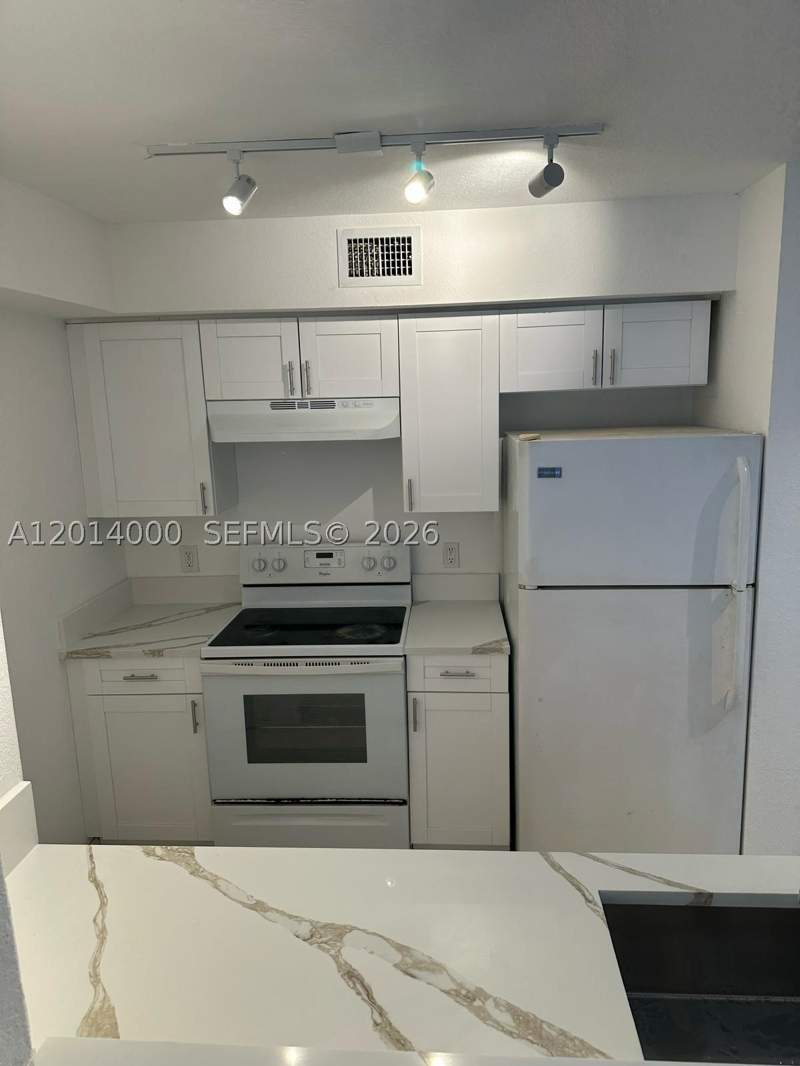 2 bedroom Condominium at 15422 SW 284th St 7306, Vista Trace 7 Condo, Homestead — photo 5