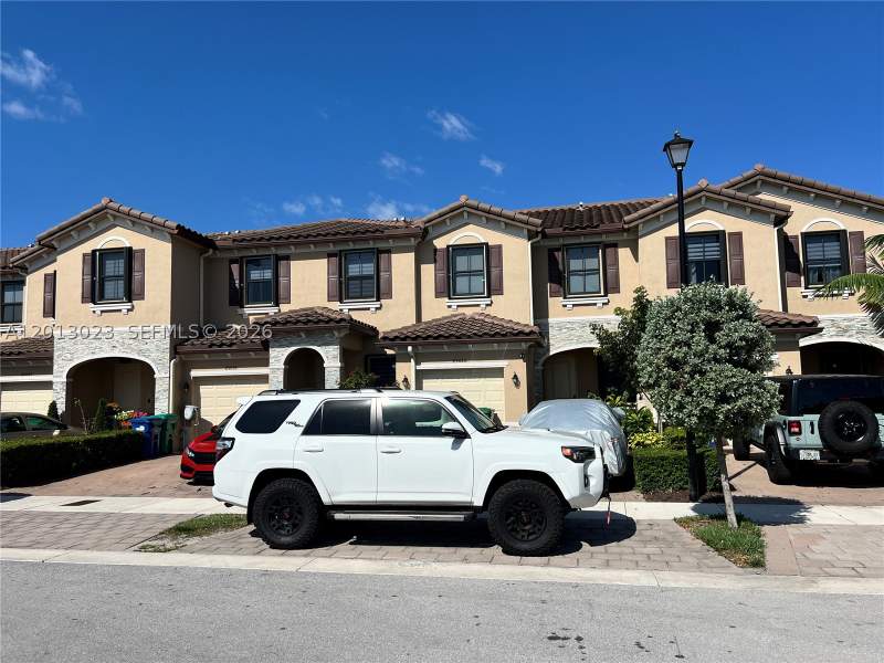 3 bedroom Townhouse at 25020 SW 114th Ave, Coco Palm Villas, Homestead — photo 4
