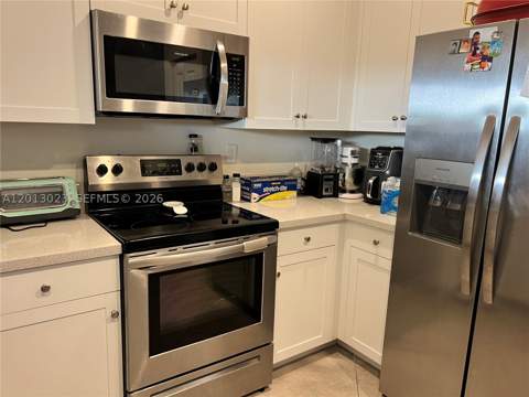 25020 SW 114th Ave, Homestead FL - photo 6 of 37