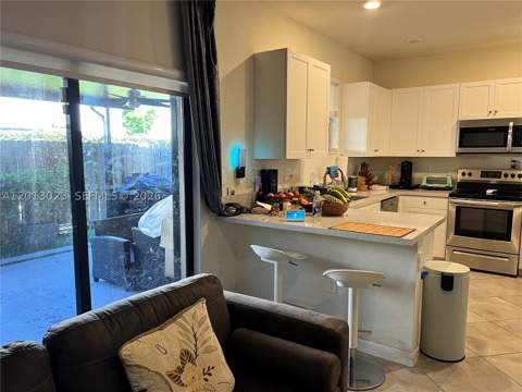 25020 SW 114th Ave, Homestead FL - photo 8 of 37