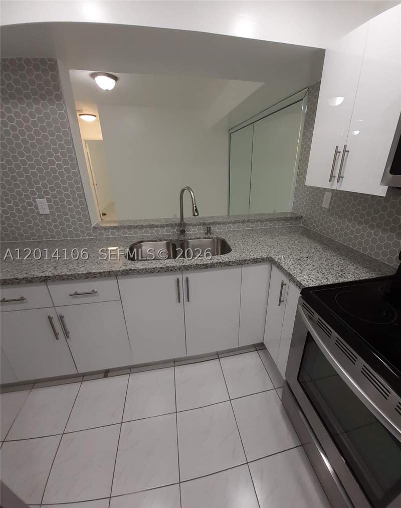 2 bedroom Condominium at 11800 SW 18th St 314-4, International Park Condo, Miami — photo 5
