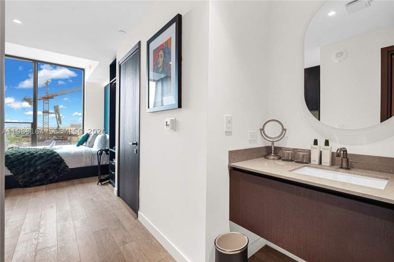 0 bedroom Condominium at 20 NE 11th St 4803A, Miami North, Miami — photo 4
