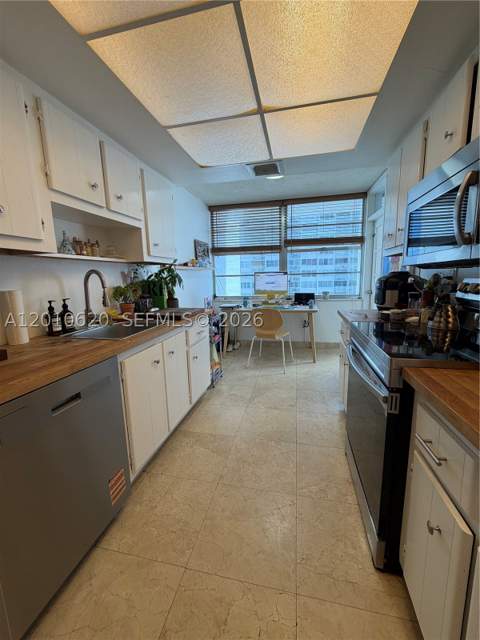 18061 Biscayne Blvd 601, Aventura FL - photo 12 of 28
