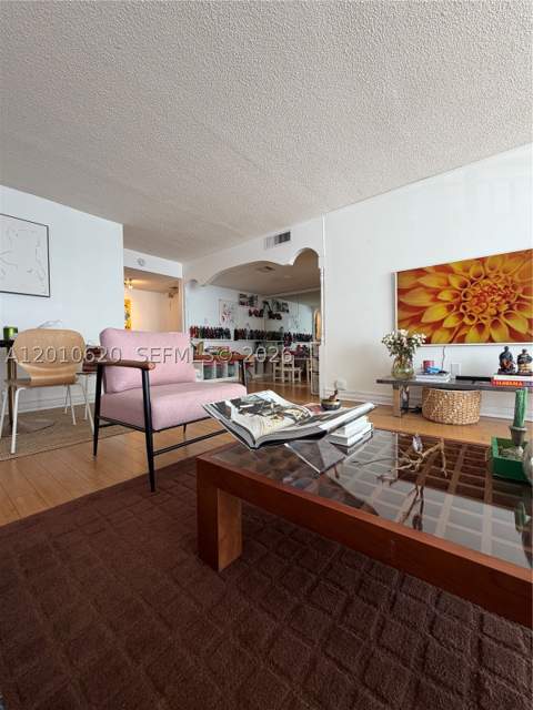 18061 Biscayne Blvd 601, Aventura FL - photo 6 of 28