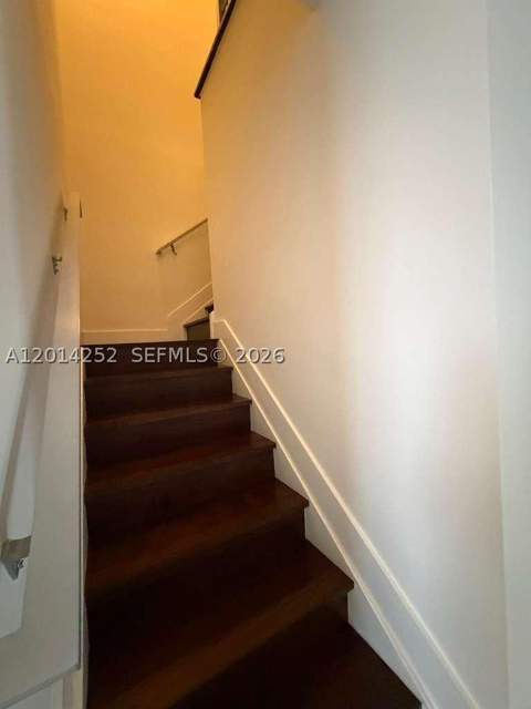 7187 NW 103 Path 7187, Miami FL - photo 11 of 27