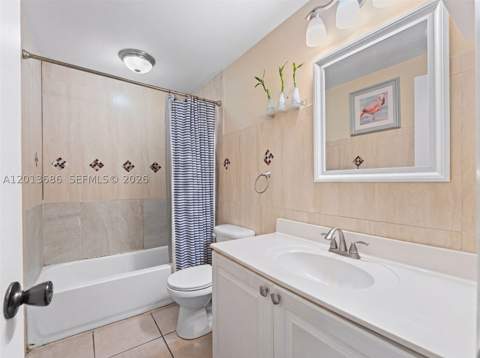 6950 Miami Gardens Dr 2-506, Hialeah FL - photo 8 of 31