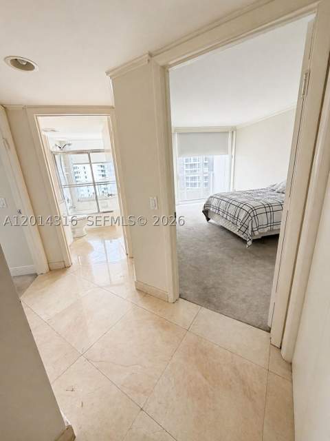 21055 Yacht Club Dr 2403, Aventura FL - photo 16 of 27