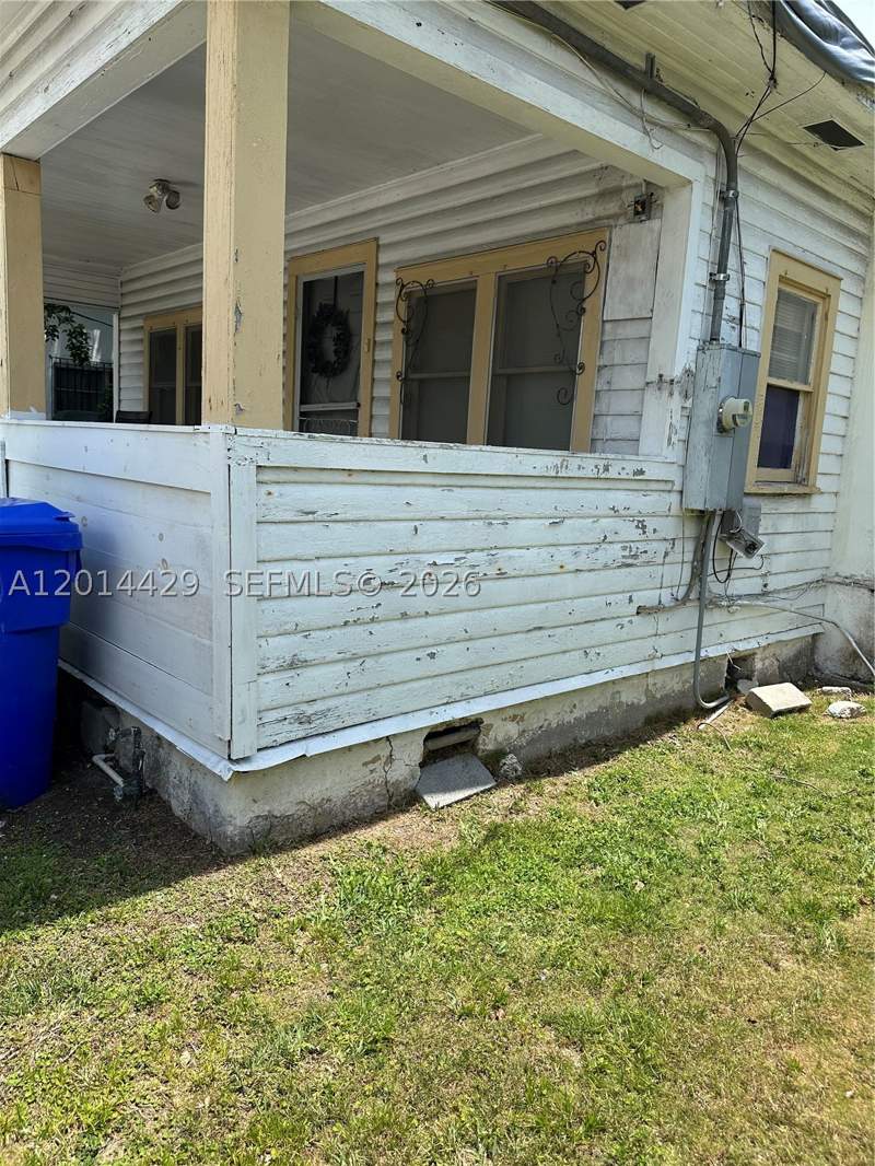 3 bedroom SingleFamilyResidence at 3566 Thomas Ave, Frow Homestead, Miami — photo 3