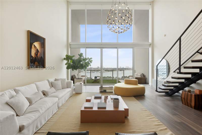 2 bedroom Condominium at 1040 Biscayne Blvd 1602, Ten Museum Pk Residential, Miami — photo 2
