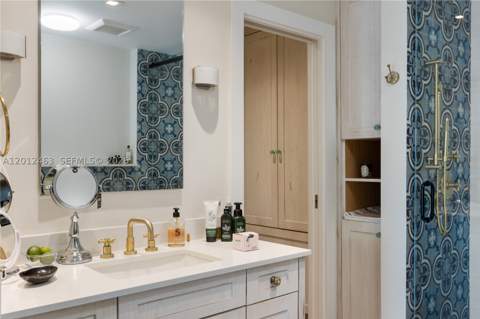 1040 Biscayne Blvd 1602, Miami FL - photo 22 of 43