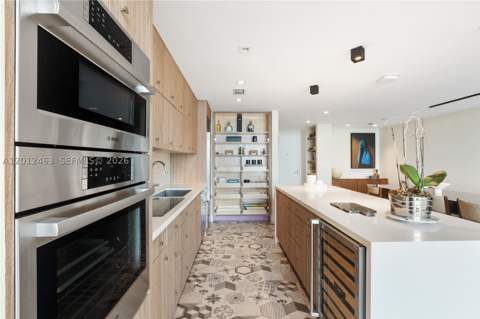 1040 Biscayne Blvd 1602, Miami FL - photo 7 of 43