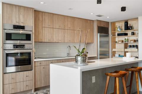 1040 Biscayne Blvd 1602, Miami FL - photo 8 of 43