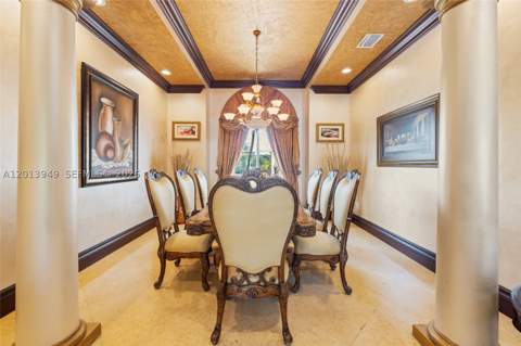 9861 NW 135th St, Hialeah Gardens FL - photo 14 of 53