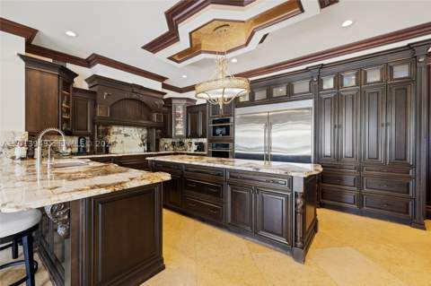 9861 NW 135th St, Hialeah Gardens FL - photo 18 of 53