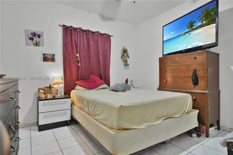 201 NW 25th Ave, Miami FL - photo 11 of 37