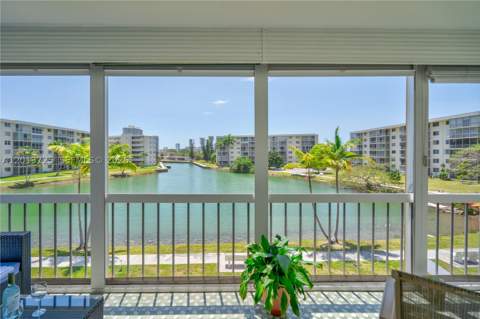 2851 Leonard Dr J306, Aventura FL - photo 14 of 36