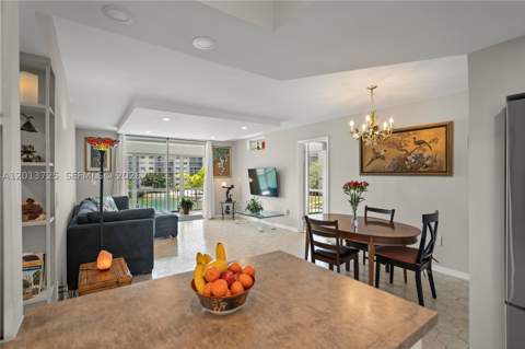 2851 Leonard Dr J306, Aventura FL - photo 6 of 36