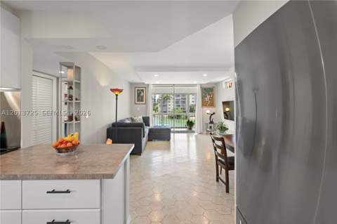 2851 Leonard Dr J306, Aventura FL - photo 7 of 36
