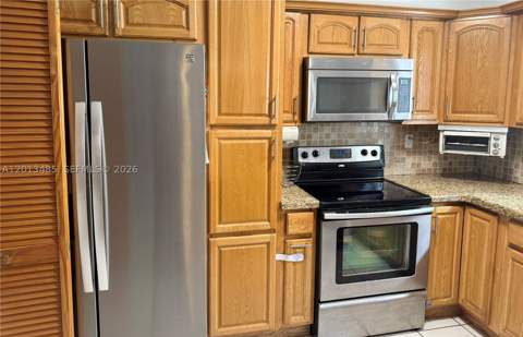 10330 SW 154th Cir Ct 51, Miami FL - photo 11 of 38
