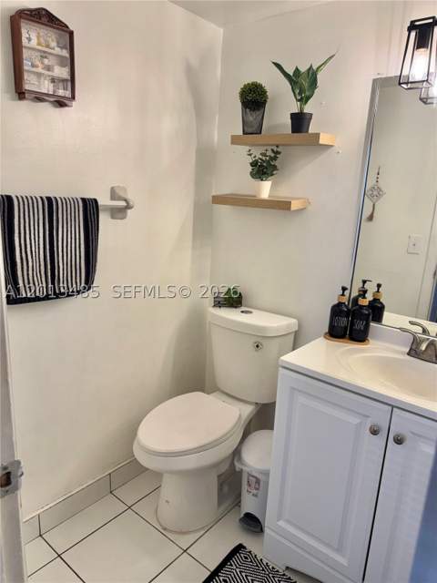 10330 SW 154th Cir Ct 51, Miami FL - photo 18 of 38