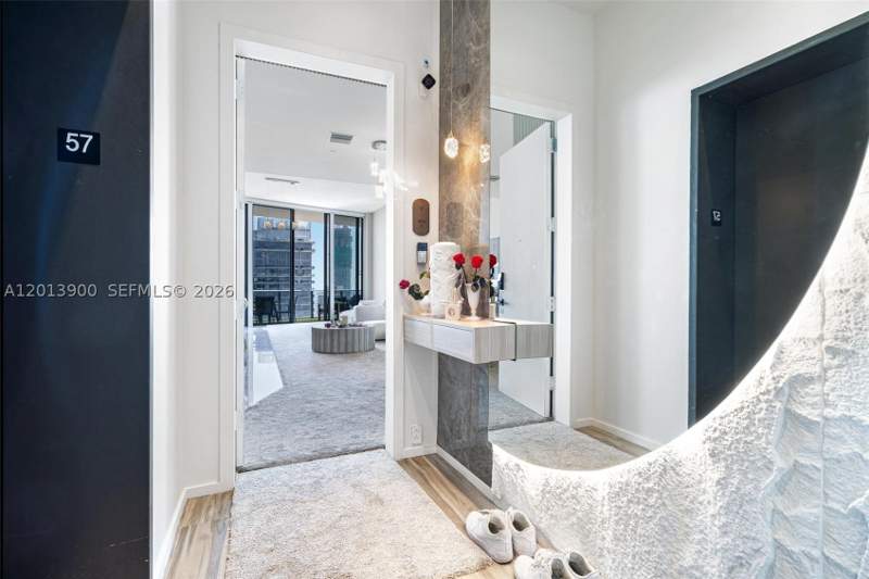 3 bedroom Condominium at 801 S Miami Ave 5702, 801 SMA RESIDENCES CONDO, Miami — photo 1