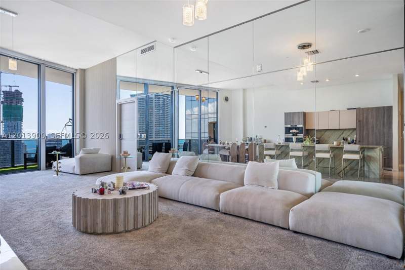3 bedroom Condominium at 801 S Miami Ave 5702, 801 SMA RESIDENCES CONDO, Miami — photo 3