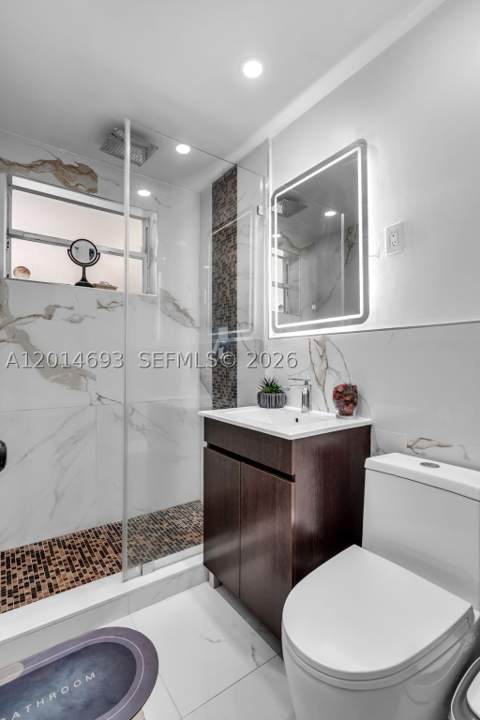2222 NW 105th St, Miami FL - photo 16 of 51