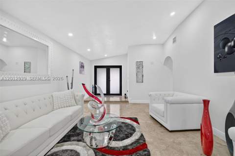 14661 SW 168th Ter, Miami FL - photo 7 of 43
